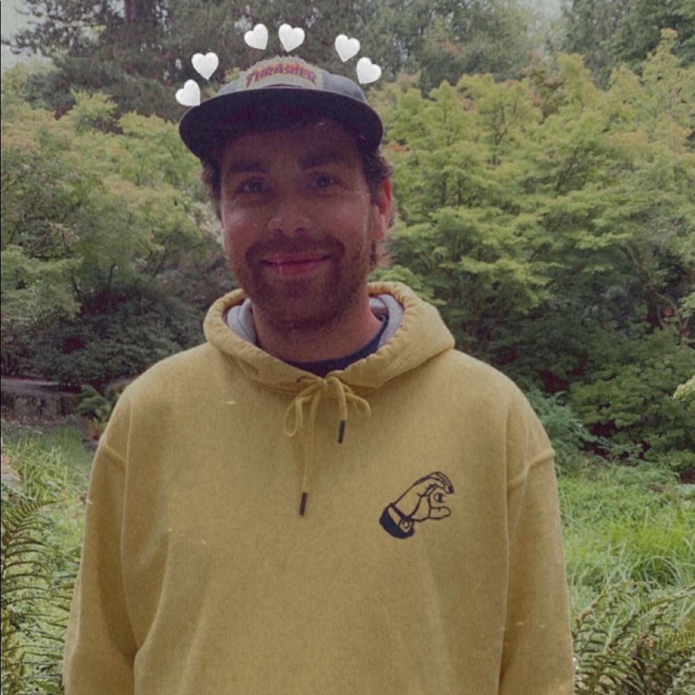 Meet your Posher, Devyn